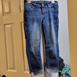 Wallflower Denim Juniors Capris